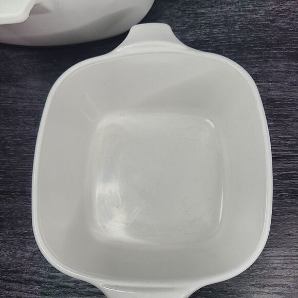 Corning Ware Blue Cornflower 2.5 Quart & 22oz Casserole Dish, no lids - Picture 9 of 11